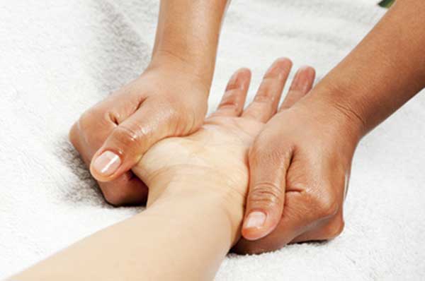 Ganzkörper Massage in Bornheim